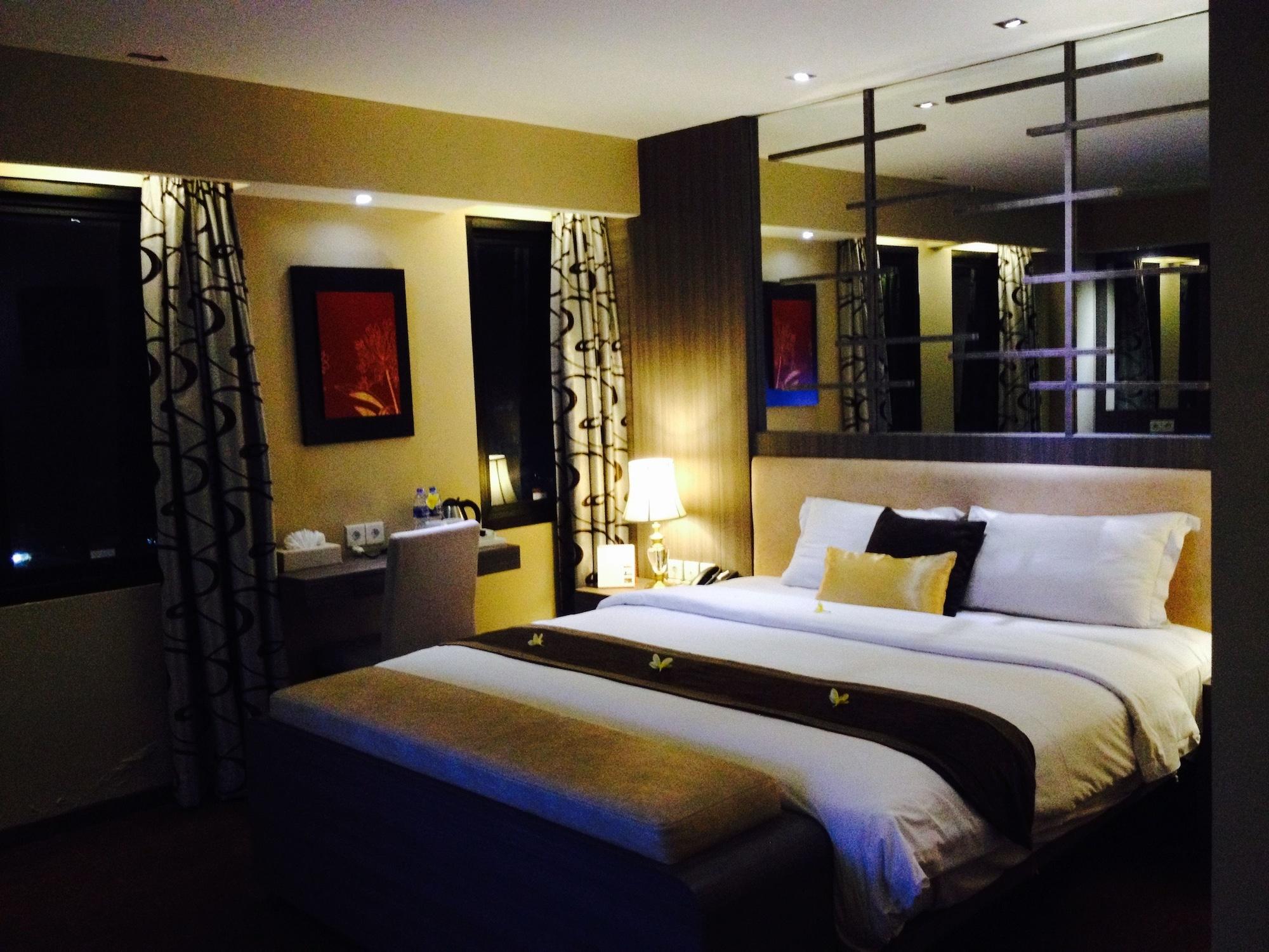 Serela Kuta By Kagum Hotels Exterior photo