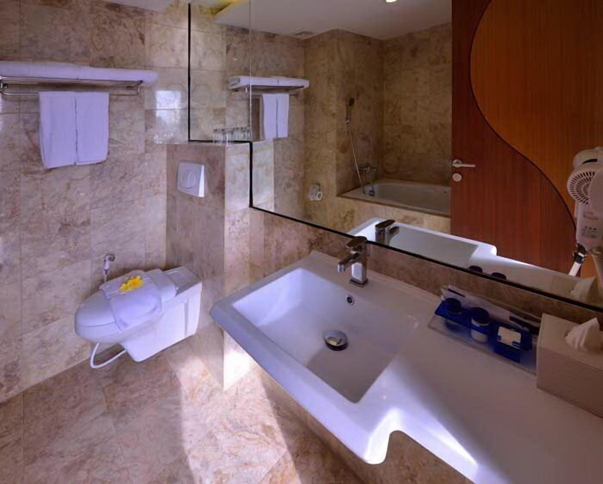 Serela Kuta By Kagum Hotels Exterior photo